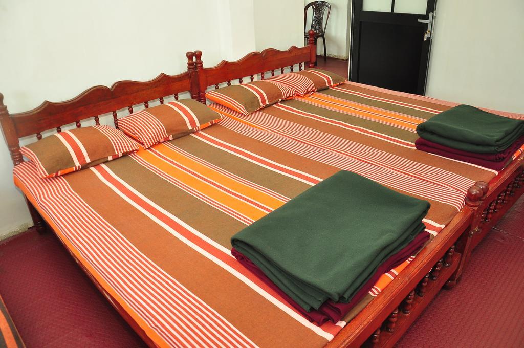 Akiko Rest Hotel Nuwara Eliya Buitenkant foto