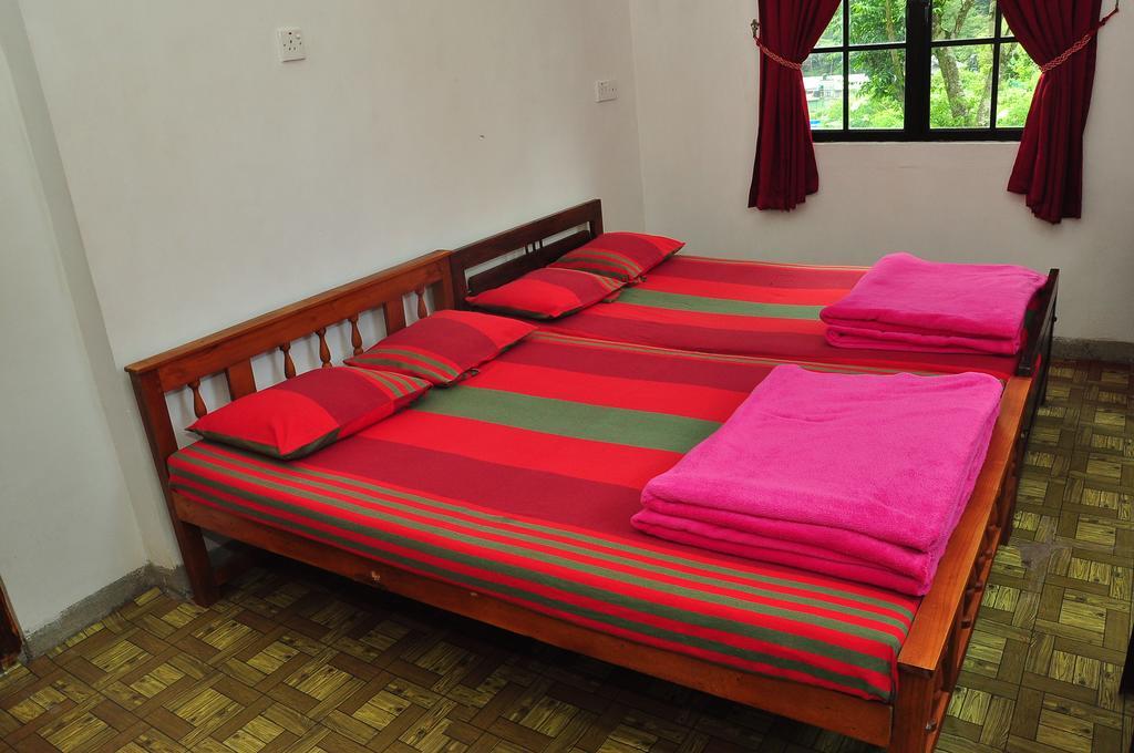 Akiko Rest Hotel Nuwara Eliya Buitenkant foto