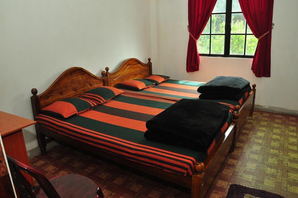 Akiko Rest Hotel Nuwara Eliya Buitenkant foto